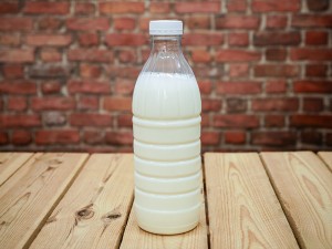 PET butelis 1 l pienui, jogurtui, kefyrui (1000 ml)