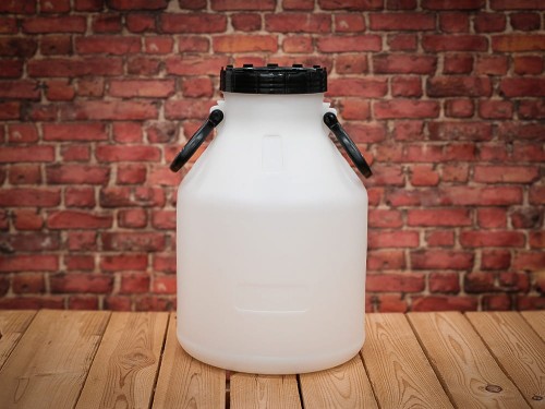 Plastikinis bidonas / talpa 20 litrų